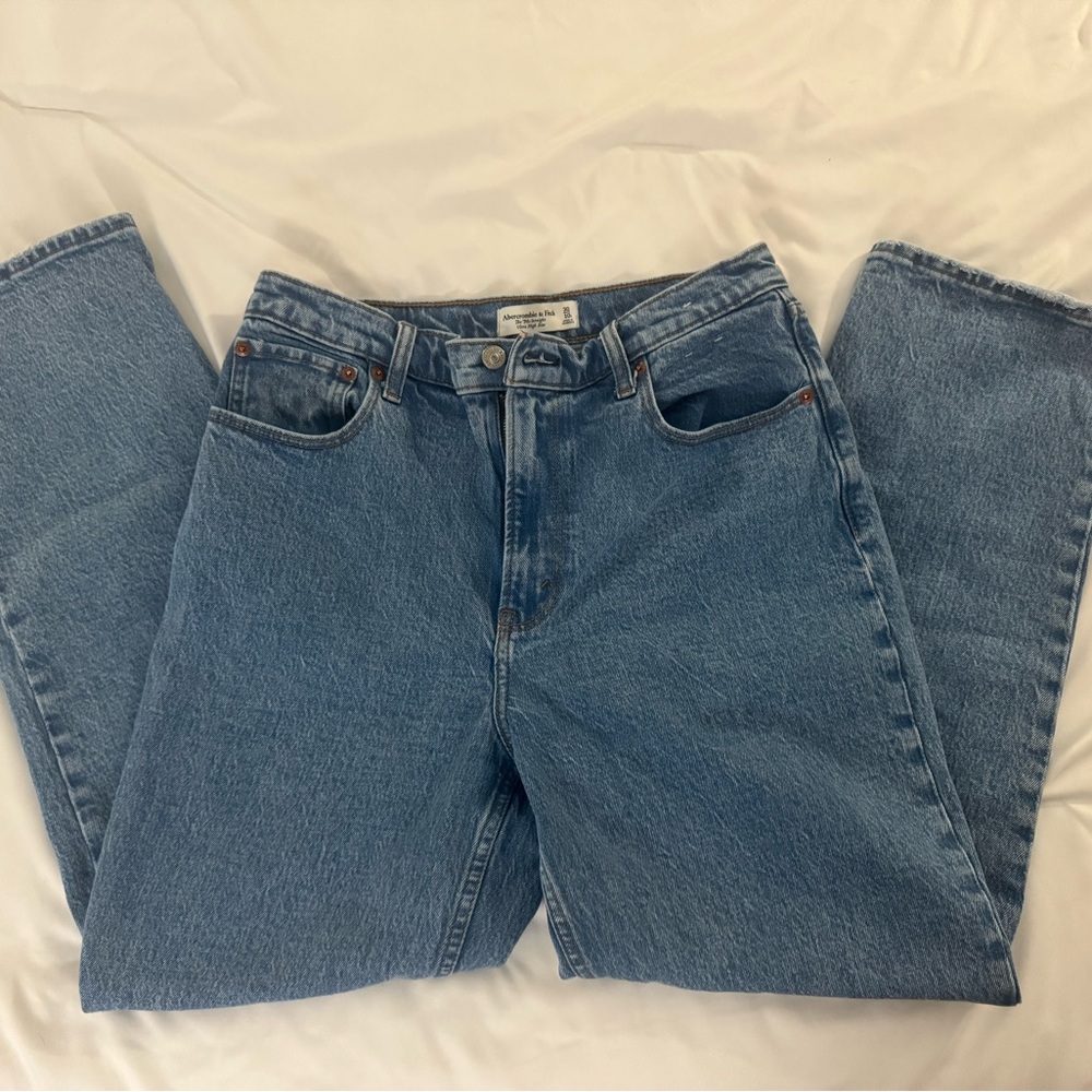 Abercrombie & Fitch Ultra High Rise Jeans